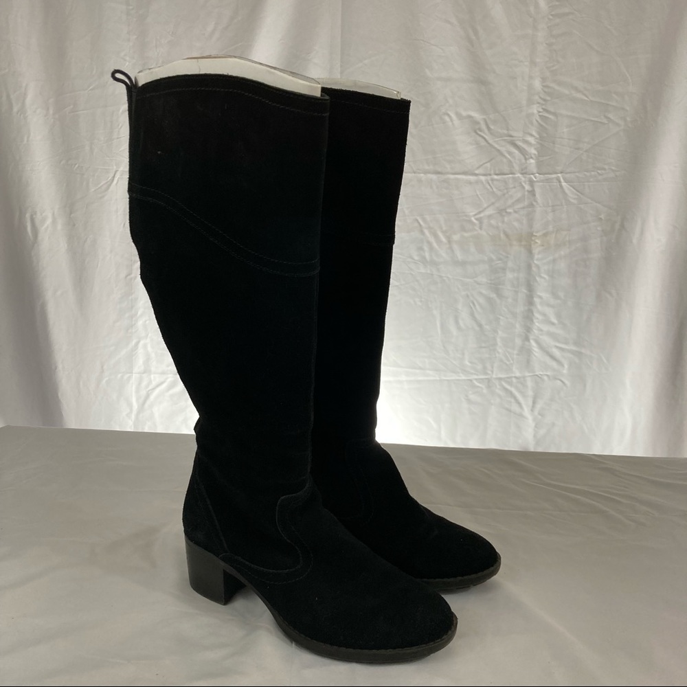 Easy Spirit black suede knee-high wide-calf Grazes boots - size 8 - 2” heels